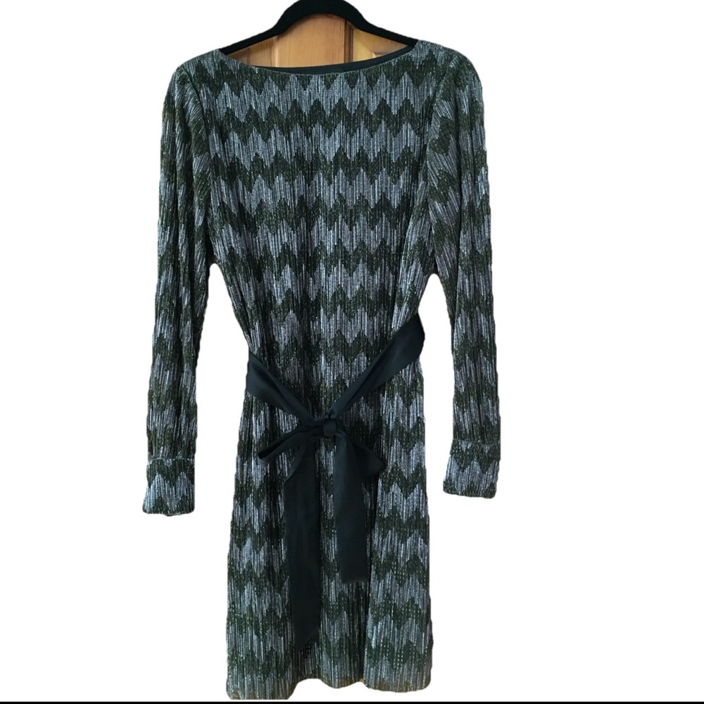 Banana Republic Green and Black Long Sleeve Dress